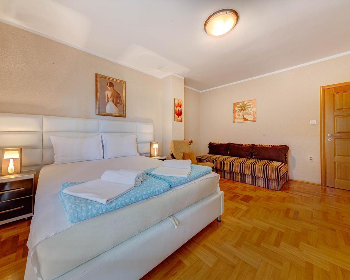 Disney Apartments Apartment Budva